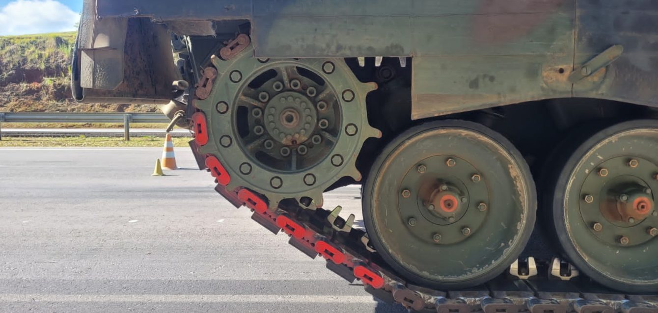 frasle-mobility-divulgacao-assessoria-exercito-03-b9fd8336.png frasle-mobility-divulgacao-assessoria-exercito-03-b9fd8336.png